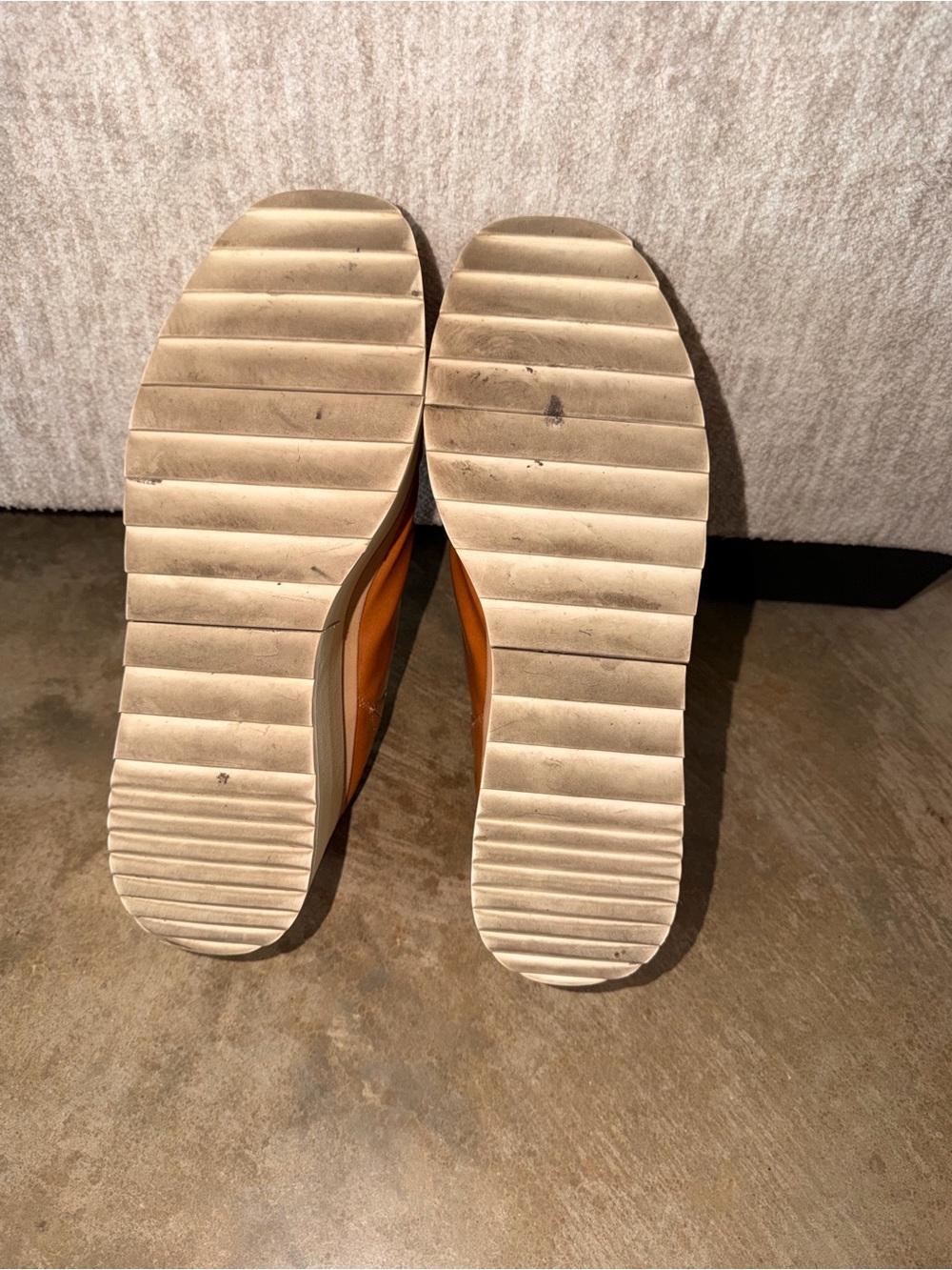 Naked Feet Coach Patent Platform Wedge Mules Clogs Shoes 10 Fall Photos - Picture 8 of 9